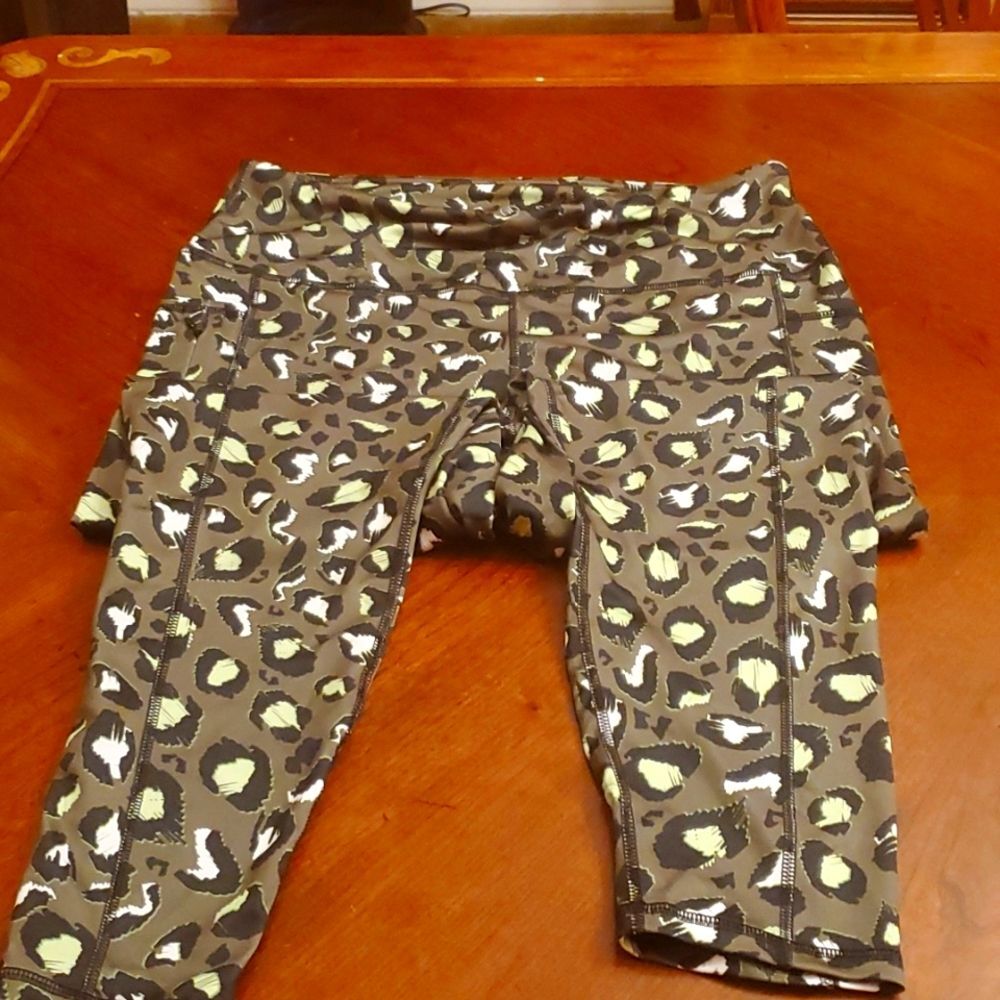 Adrienne Vista dining XL Leggings